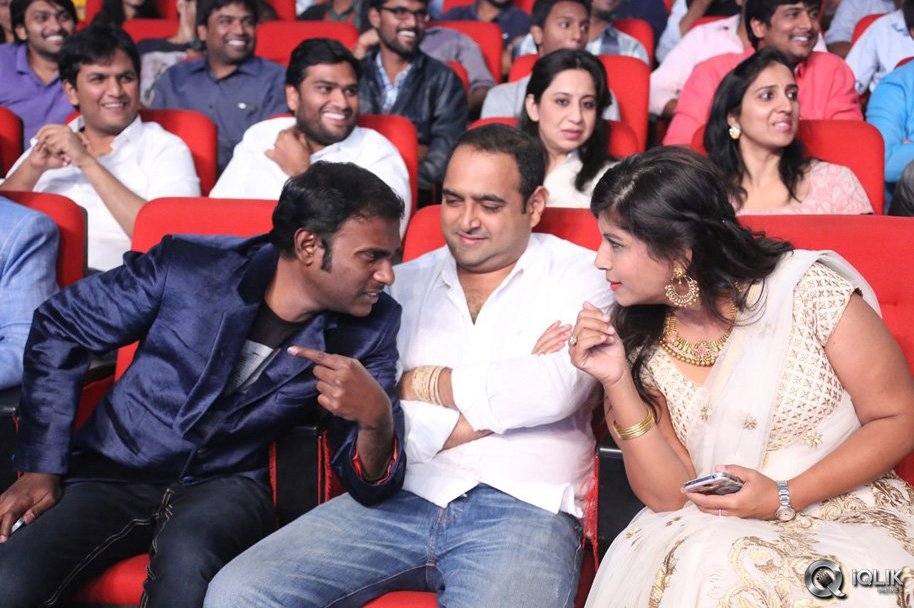 Chinnadana-Neekosam-Movie-Audio-Launch